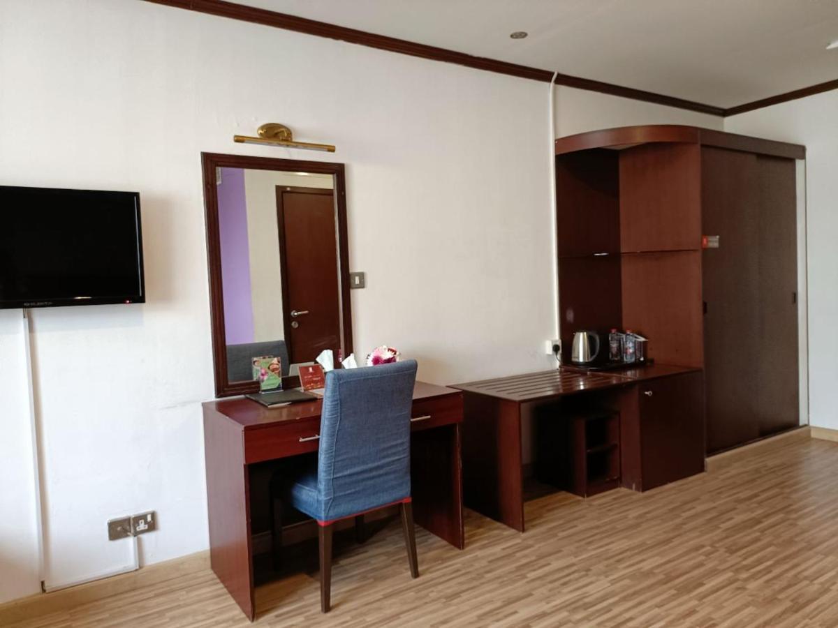 Manhattan Avenue Hotel Dubai Exterior foto
